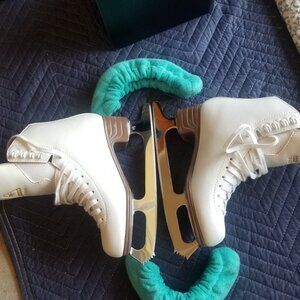 Ice skates jackson artiste size 6